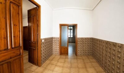 CASA A REFORMAR A MTS DE LA BIBLIOTECA EL PALMAR